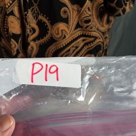 R&K Originals Open Jacket Size 16 Black Gold Light Weight Jacket Paisley Printed - Picture 4 of 10